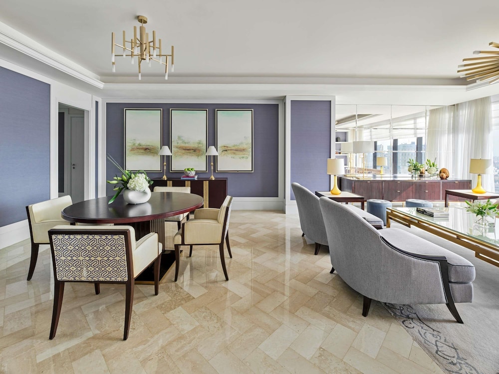 Suite ejecutiva, no fumadores del hotel Fairmont Amman. Foto 2