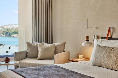 Habitación Deluxe con vistas al mar del hotel Elissa Adults-only Lifestyle Beach Resort. Foto 4