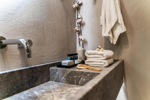 Suite Junior del hotel Elissa Adults-only Lifestyle Beach Resort. Foto 2