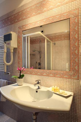 Habitación Individual del hotel Serena. Foto 3