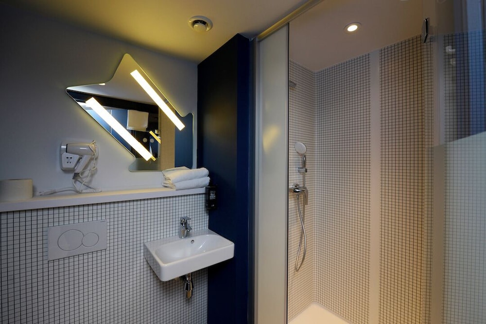 Habitación para un máximo de 3 personas del hotel Ibis Budget Gent Centrum Dampoort. Foto 8
