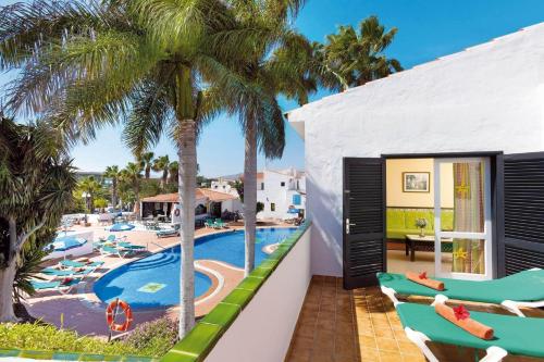 One-Bedroom Apartment with Pool View del hotel Puerto Caleta. Foto 2