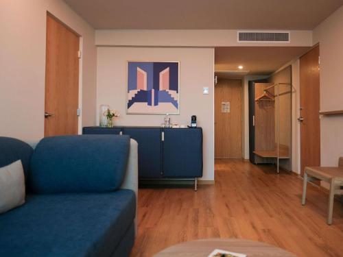 Suite Executive con 1 cama grande y 1 sofá cama del hotel Novotel Mexico City Santa Fe