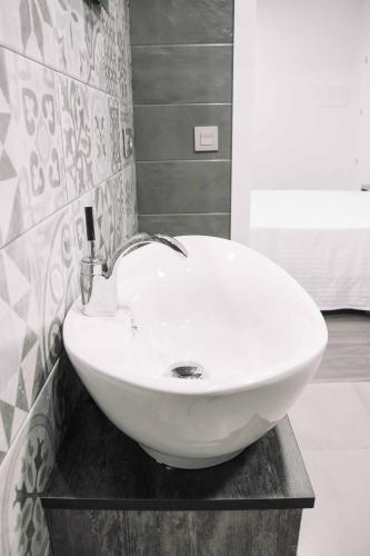 Suite Deluxe del hotel Deluxe Hostels And Suites Merida. Foto 16