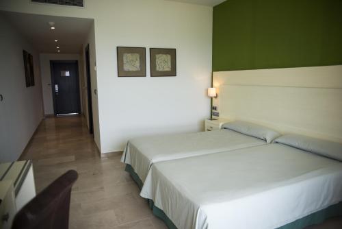 Habitación Doble - 2 camas del hotel Senator Águilas. Foto 1