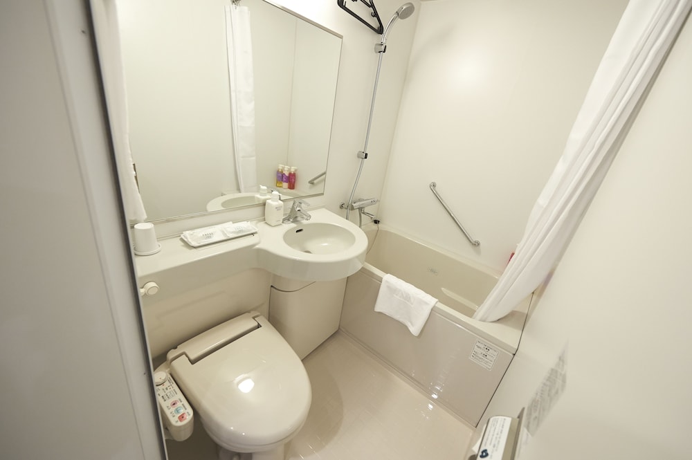 Habitación Premium con 2 camas individuales, fumadores del hotel Sotetsu Fresa Inn Ginza Nanachome. Foto 5