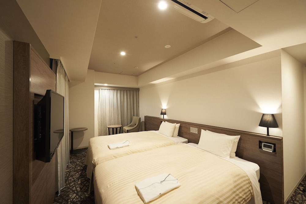 Habitación, fumadores (Adjoining, No connecting door) del hotel Sotetsu Fresa Inn Ginza Nanachome. Foto 2