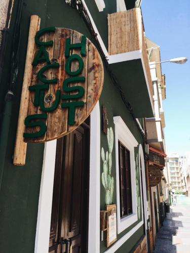 Habitación Doble Estándar con baño compartido del hotel Cactus Host