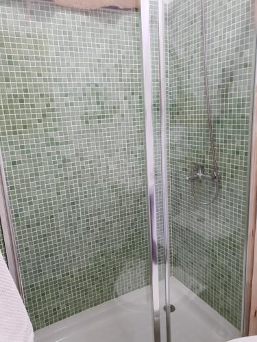 Suite Estándar del hotel Cactus Host. Foto 28