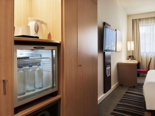 Standard Double Room, 1 double bed del hotel Novotel Athenes. Foto 7