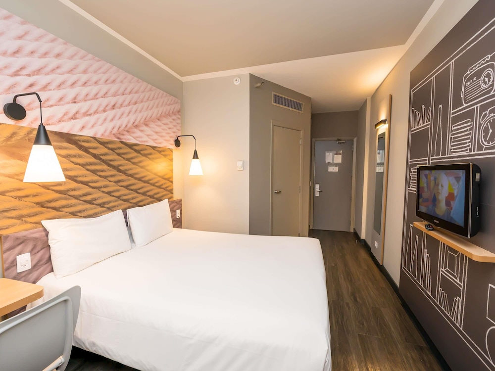 Habitación con cama doble del hotel Ibis Ribeirao Preto Shopping. Foto 4
