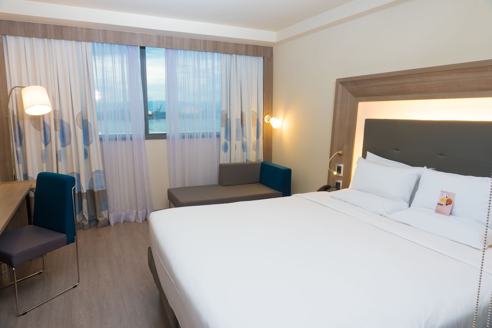 Apartamento Superior con 1 cama Queen del hotel Novotel Rj Porto Atlântico. Foto 2