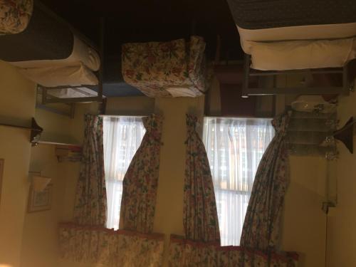 Habitación Triple del hotel Albany. Foto 18