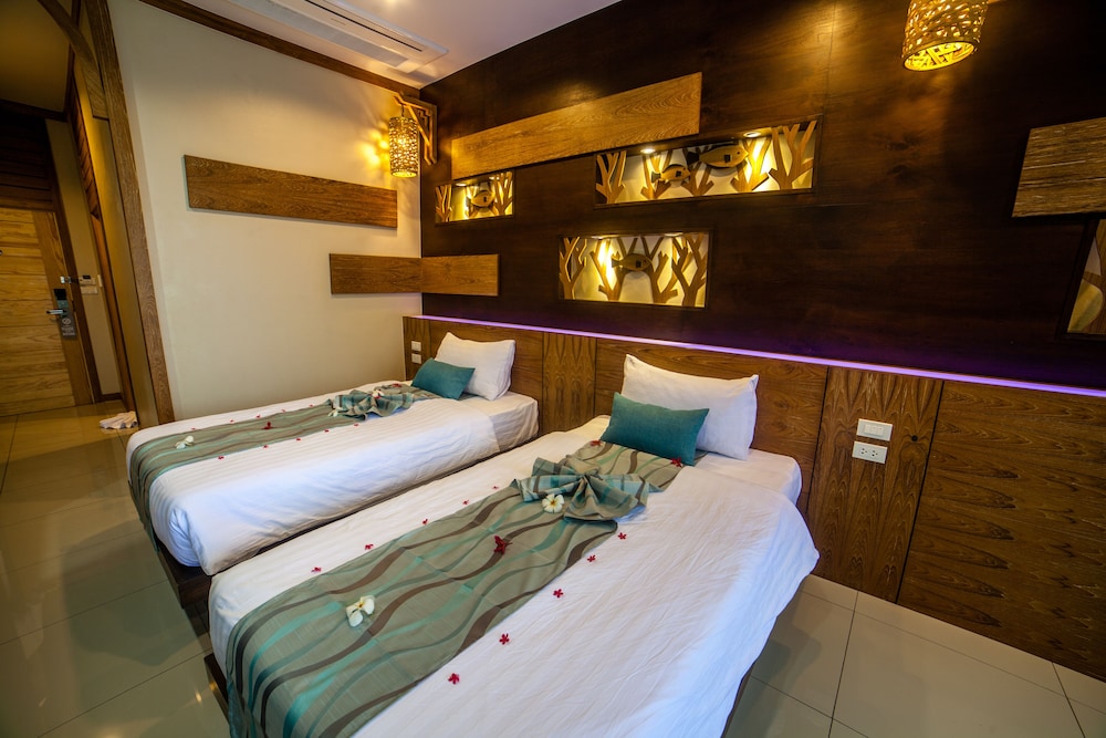 Habitación Deluxe con 1 cama doble o 2 individuales del hotel Chaokoh Phi Phi and Resort