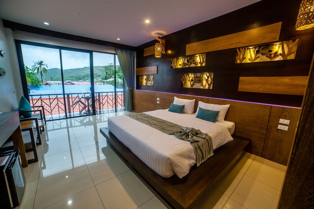 Habitación Deluxe con 1 cama doble o 2 individuales del hotel Chaokoh Phi Phi and Resort. Foto 5