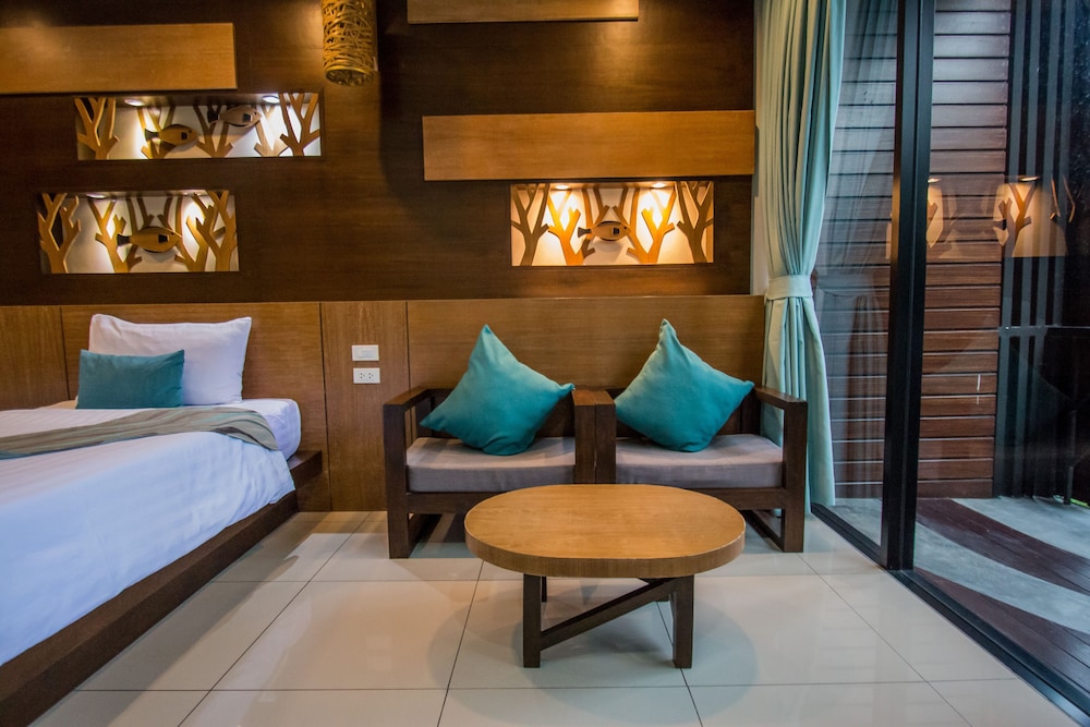 Habitación Deluxe con 1 cama doble o 2 individuales del hotel Chaokoh Phi Phi and Resort. Foto 6