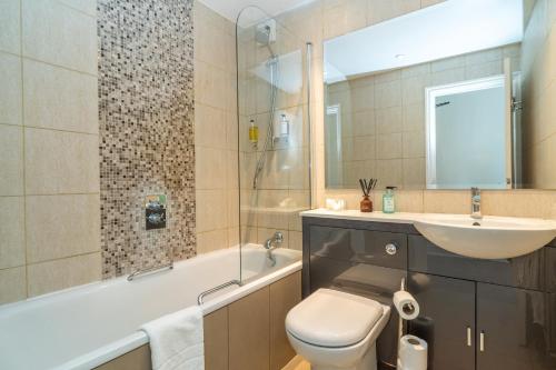 Habitación Doble Estándar - 1 o 2 camas del hotel Croft Court. Foto 4