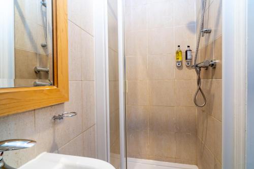 Habitación Individual del hotel Croft Court. Foto 4