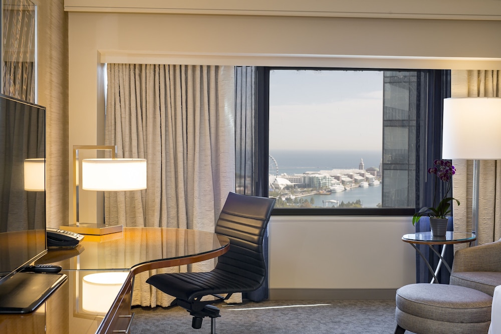 Swiss Pinnacle, Habitación, 1 cama de matrimonio grande, no fumadores, vistas al lago del hotel Swissotel - Chicago. Foto 3
