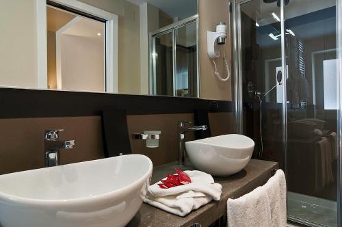 Habitación Triple del hotel Caravel. Foto 4