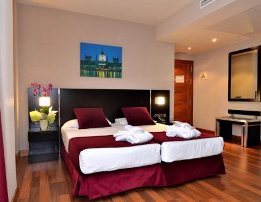 Habitación - 1 o 2 camas del hotel Clement Barajas. Foto 1
