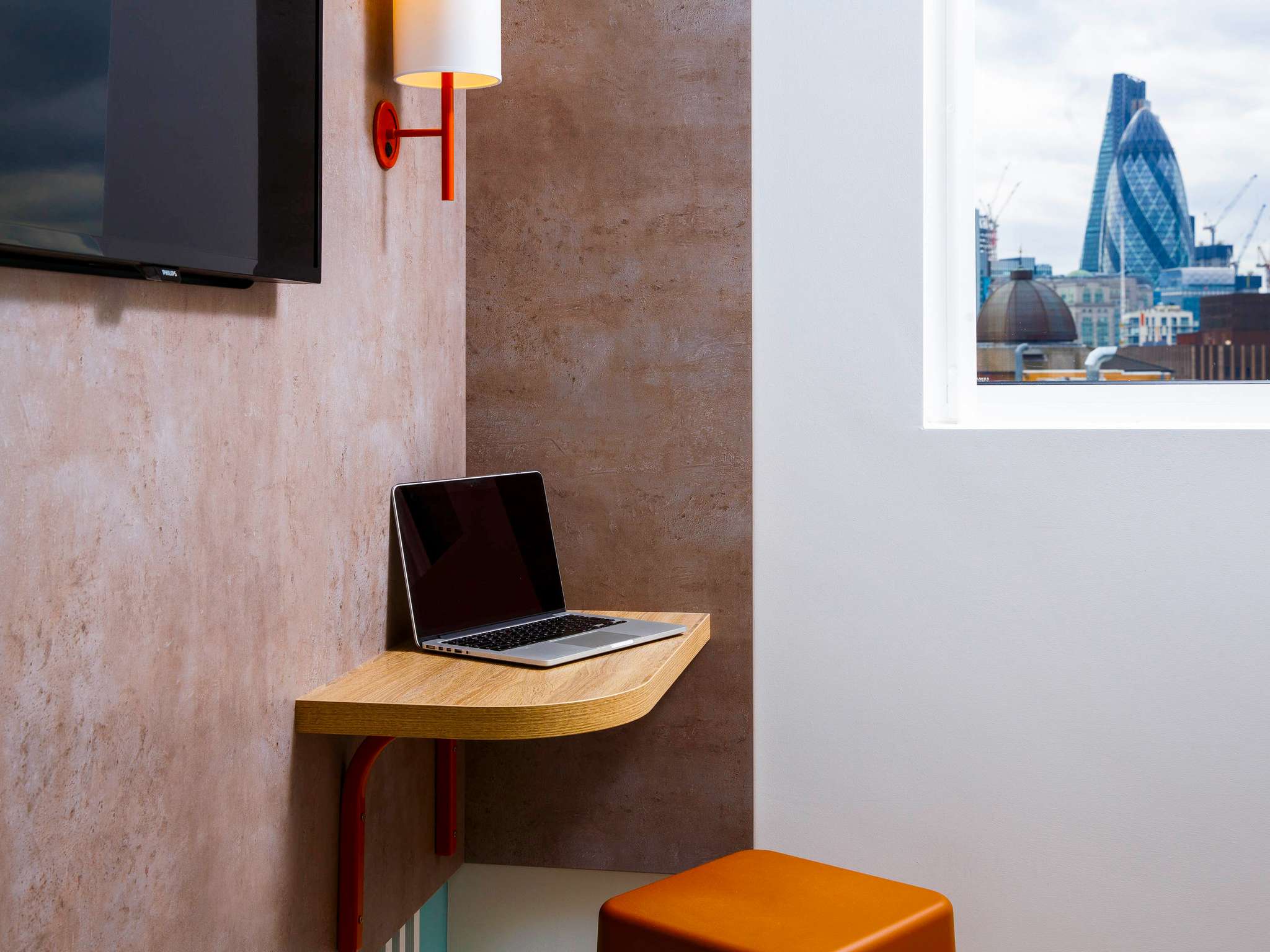 Habitación doble nido con dos camas doble del hotel Ibis budget London Whitechapel - Brick Lane