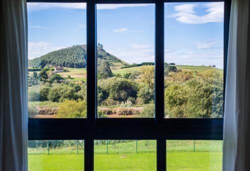 Apartamento de 1 dormitorio con vistas a la piscina del hotel Dunas De Liencres. Foto 14