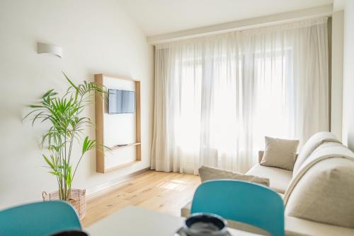 Apartamento de 1 dormitorio con vistas a la piscina del hotel Dunas De Liencres. Foto 19