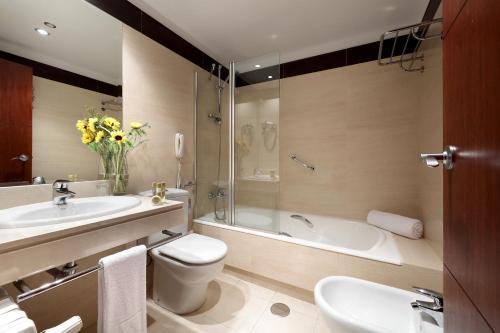 Habitación Doble Estándar - 2 camas del hotel Eurostars Palacio Santa Marta. Foto 4