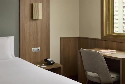 Habitación Individual Estándar del hotel iStay by NH Zaragoza Sport. Foto 3