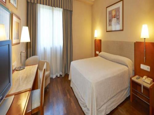 Habitación Familiar contigua del hotel iStay by NH Zaragoza Sport
