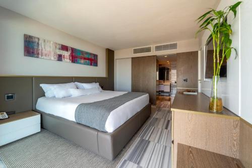 Suite con piscina privada del hotel Lifestyle Laghetto Collection. Foto 12