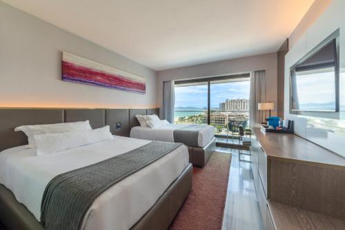 Habitación Doble con vistas laterales al mar del hotel Lifestyle Laghetto Collection. Foto 6