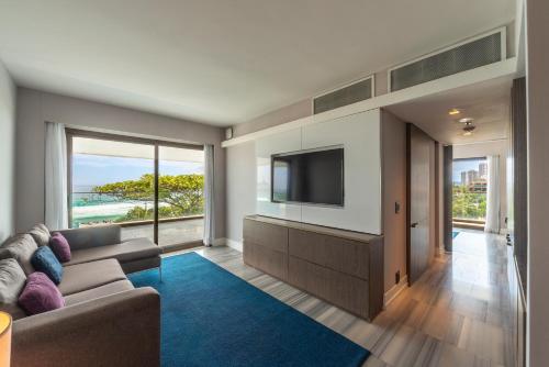 Suite Deluxe con vistas al mar del hotel Lifestyle Laghetto Collection. Foto 4