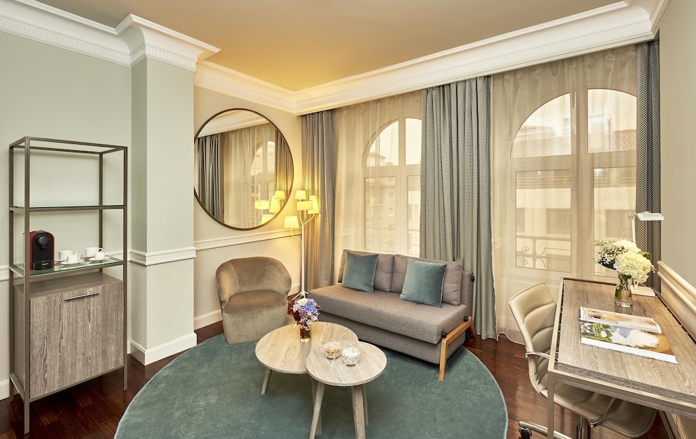 Suite Junior del hotel Nh Collection Gran De Zaragoza. Foto 1