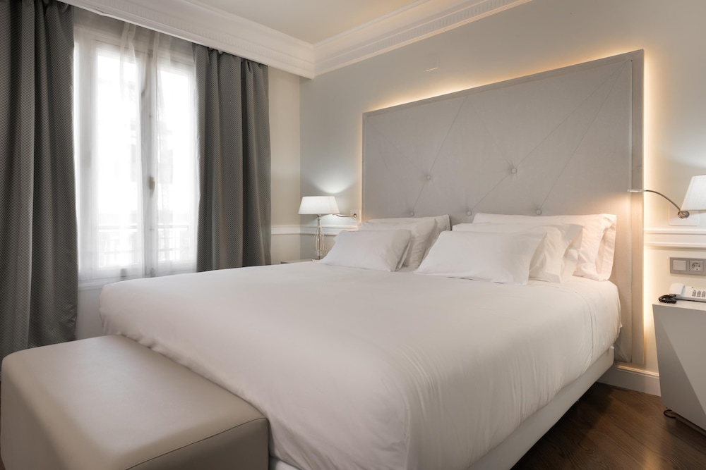 Habitación Superior del hotel Nh Collection Gran De Zaragoza. Foto 1