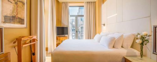 Habitación Doble Premium con vistas del hotel NH Collection Vigo. Foto 4