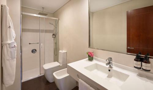 Habitación Doble Superior - 1 o 2 camas del hotel NH Collection Vigo. Foto 2