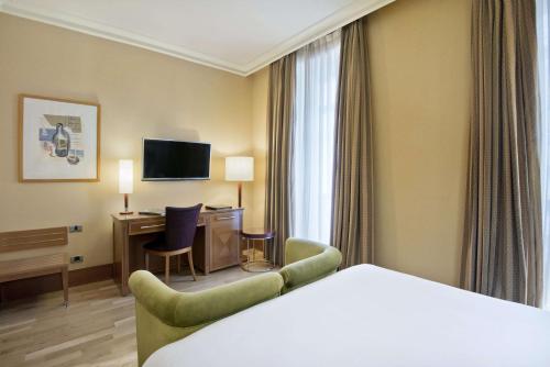 Habitación Familiar contigua del hotel NH Collection Vigo. Foto 3