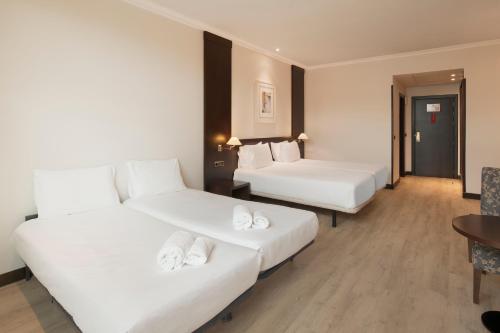 Habitación Familiar del hotel Exe Oviedo Centro. Foto 2