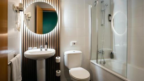 Habitación Doble Estándar - 2 camas del hotel Ramblas Internacional. Foto 2