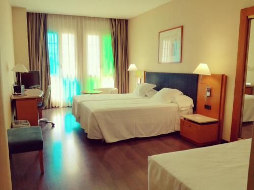 Habitación Triple del hotel Urh Ciutat De Mataró