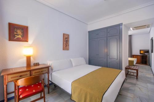 Habitación Doble del hotel Bluesea El Cortijo. Foto 16