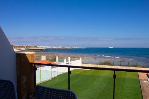 Apartamento con vistas al mar del hotel Boutique Tao Caleta Mar. Foto 1