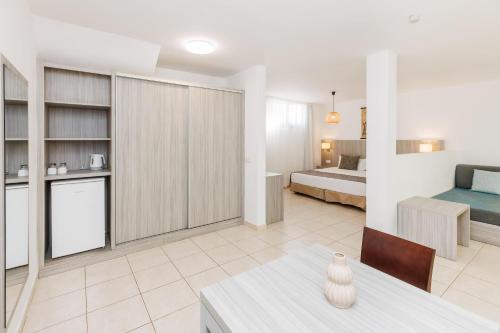 Habitación Doble del hotel O7 Aloe Corralejo. Foto 3