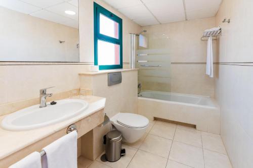 Apartamento con vistas a la piscina del hotel O7 Aloe Corralejo