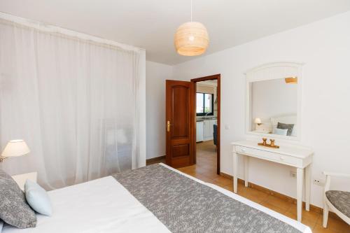 Apartamento de 2 dormitorios del hotel O7 Aloe Corralejo. Foto 2