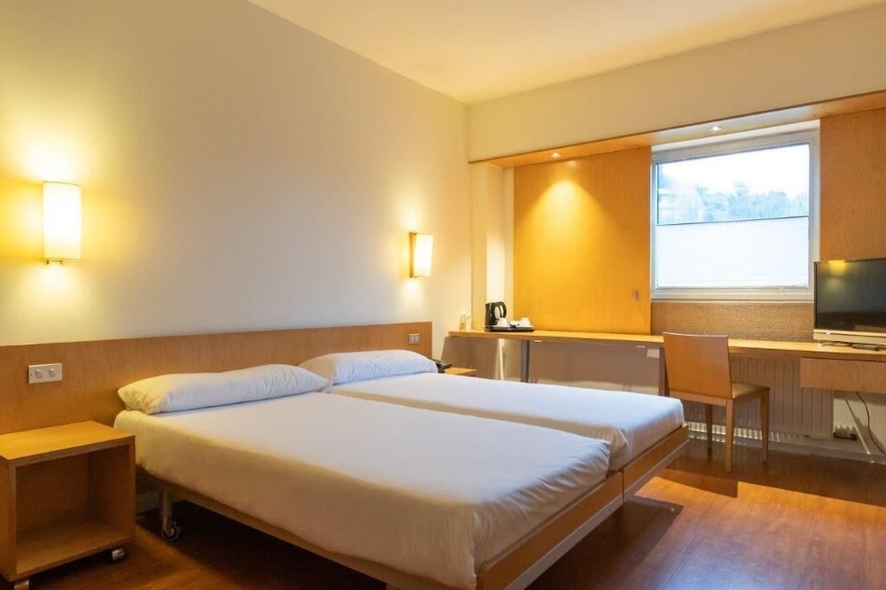 Habitación con 2 camas individuales del hotel Eth Irun