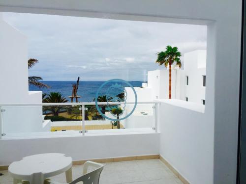 Apartamento de 1 dormitorio con vistas al mar del hotel Neptuno Suites. Foto 8