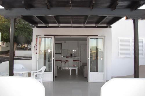 Bungalow Superior del hotel Bungalows Playa Limones. Foto 3
